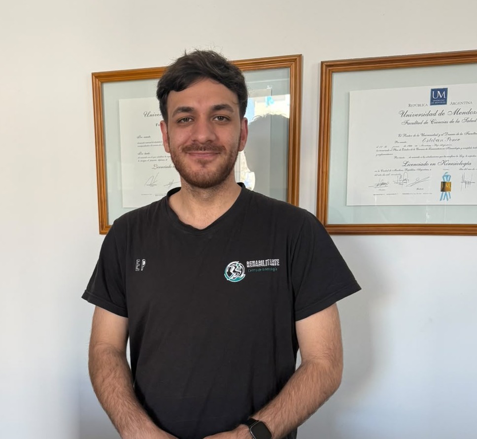 Lic. Esteban Ponce, kinesiólogo de REHABILITARTE (MP 2855)